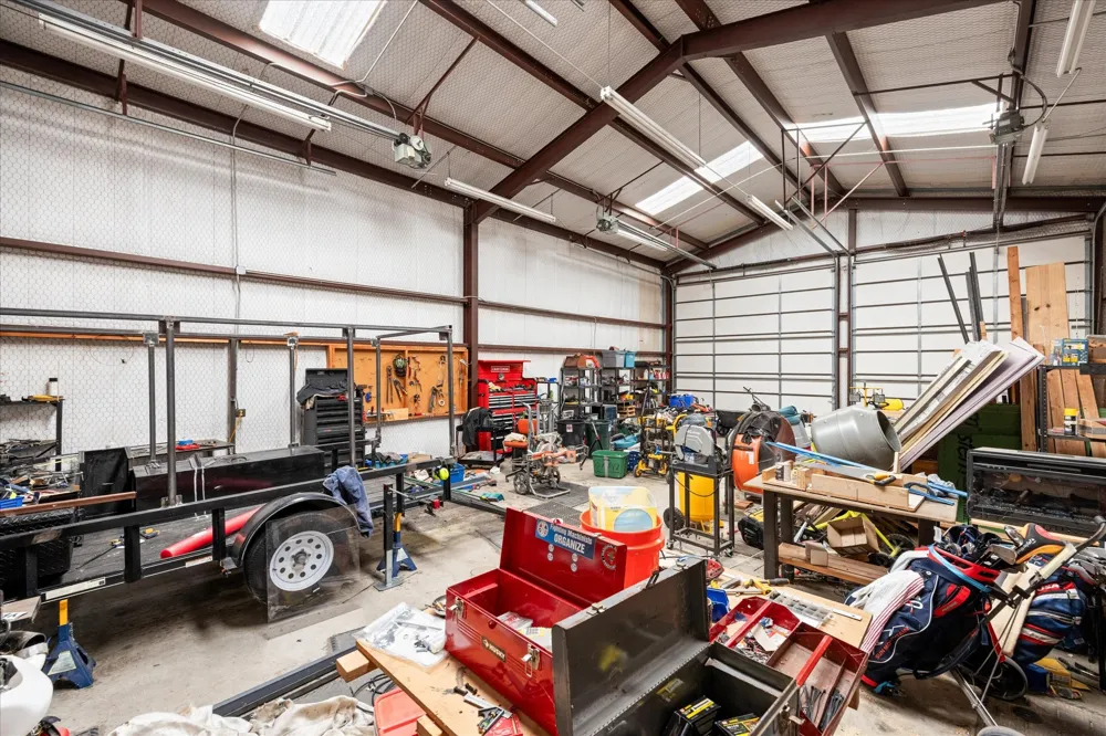 6032 Fm 1886 Azle, TX 76020