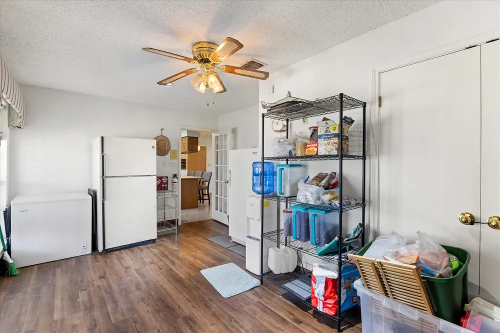 6032 Fm 1886 Azle, TX 76020