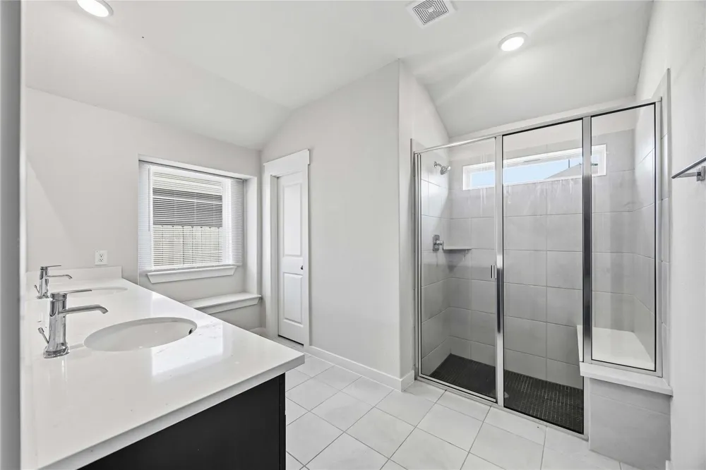 4415 Azalea Blossom Road Pinehurst, TX 77362
