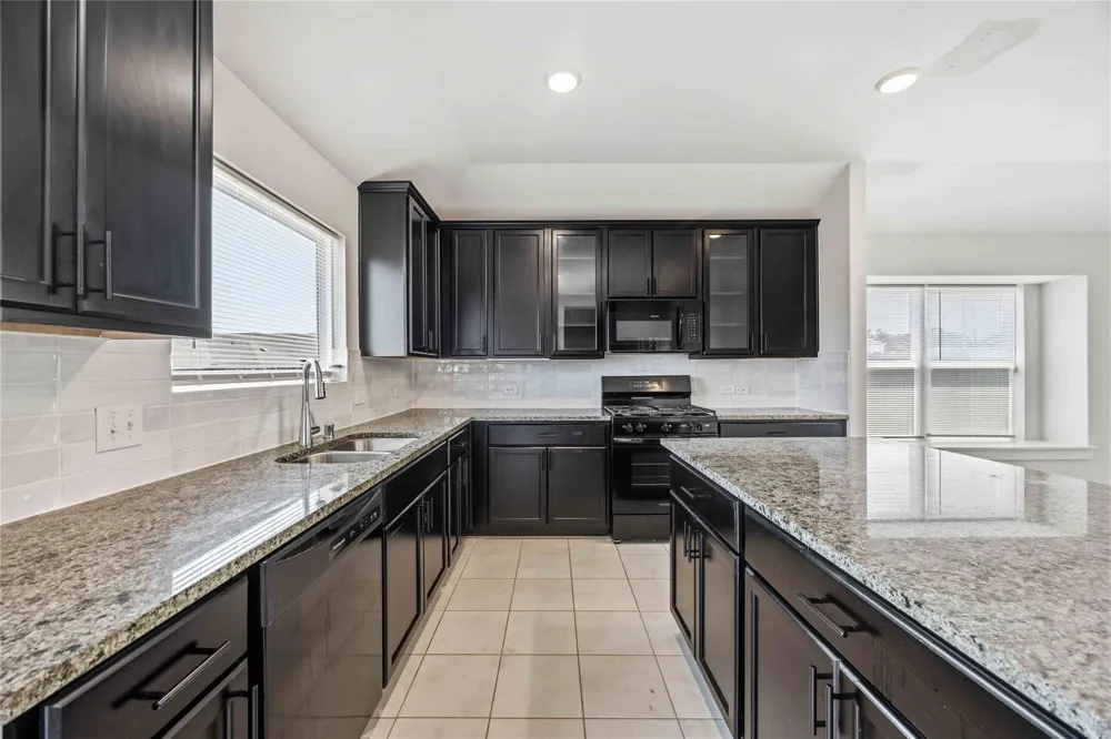 4415 Azalea Blossom Road Pinehurst, TX 77362
