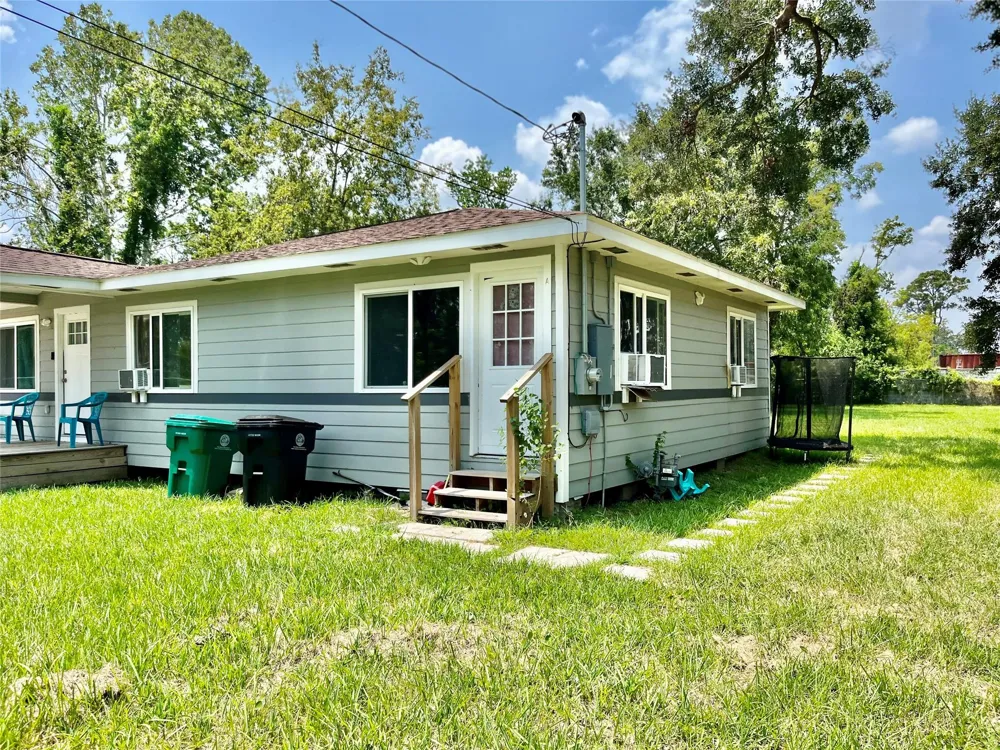 7003 Hoffman Street Houston, TX 77028