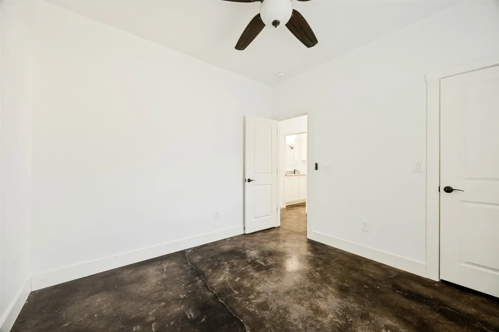 722 E Woodard Street Denison, TX 75021