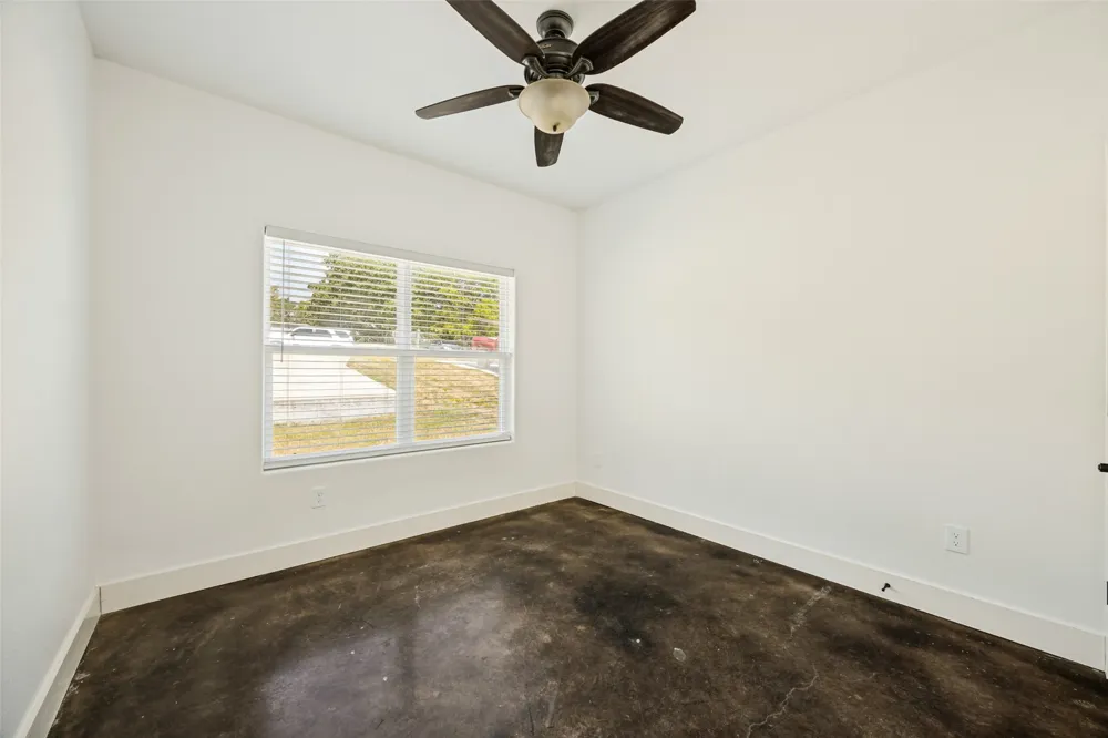 722 E Woodard Street Denison, TX 75021