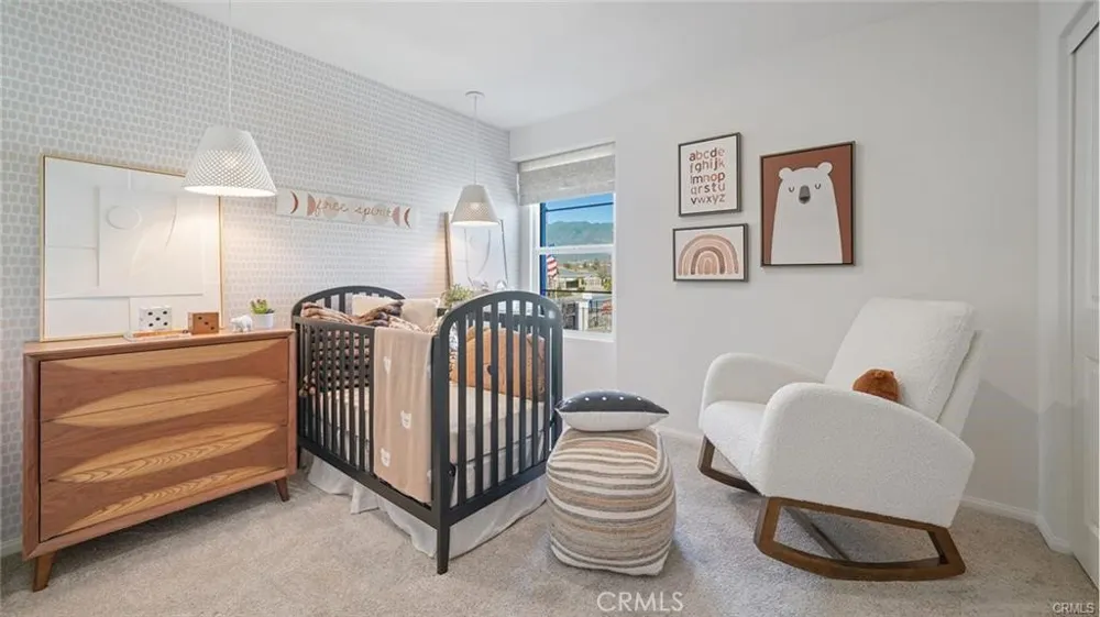 16100 Lumia Fontana, CA 92336