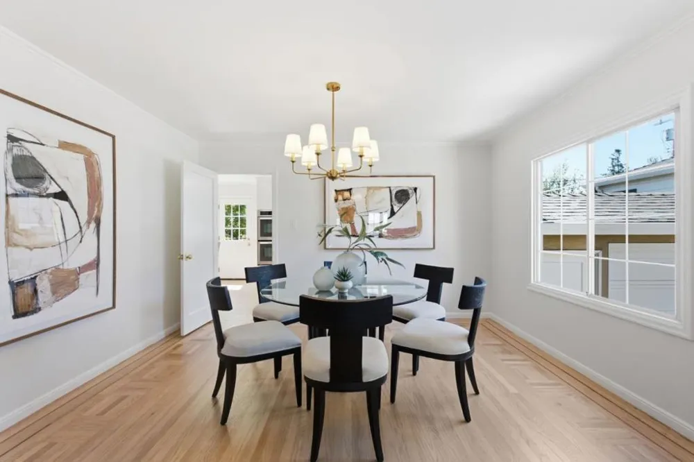 1945 Birch Avenue San Carlos, CA 94070