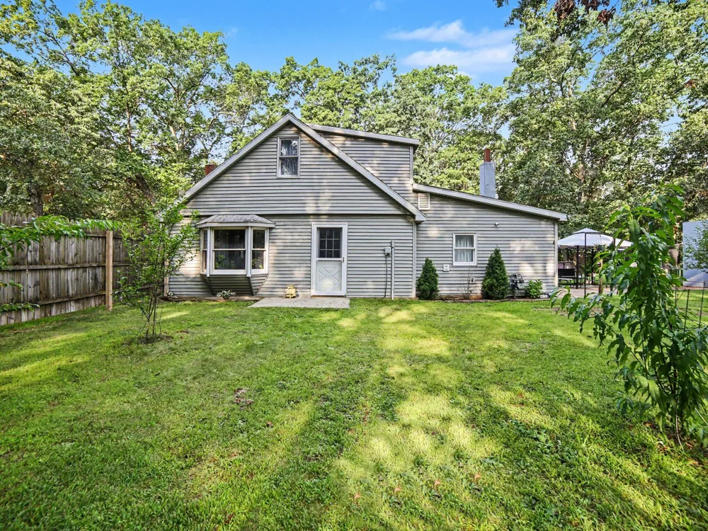 5690 White Road Muskegon, MI 49442
