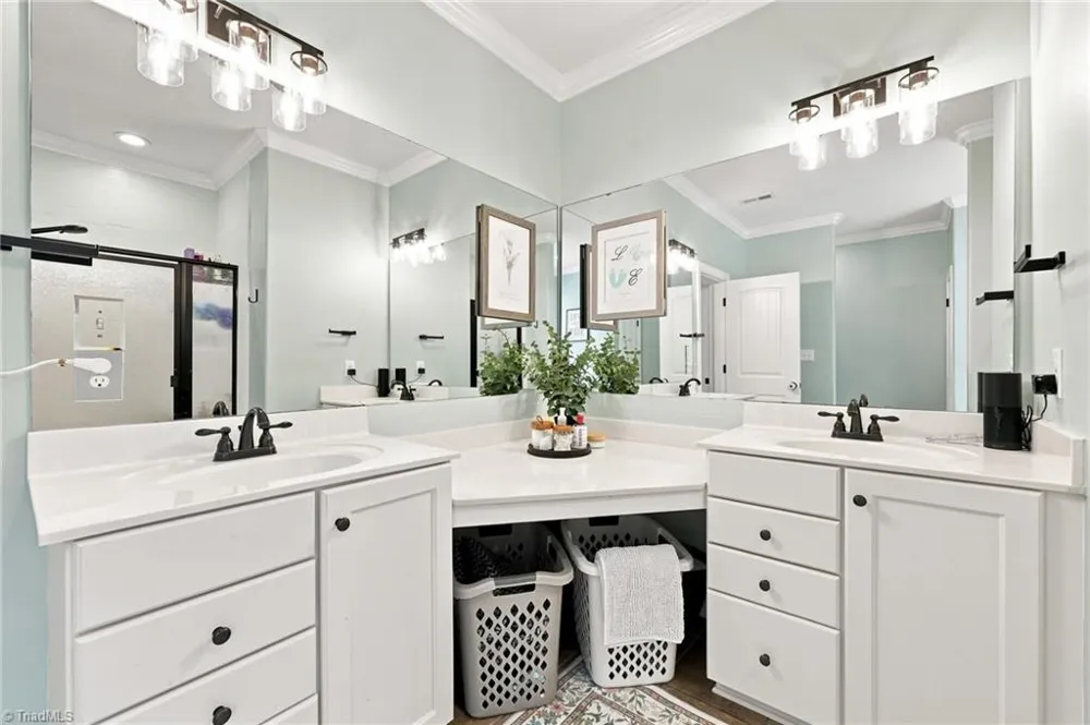 3038 Cullens Drive Graham, NC 27253
