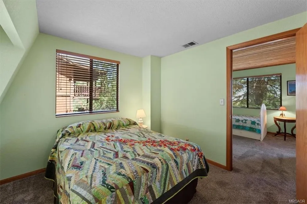 1550 Tuolumne Road Big Bear, CA 92314