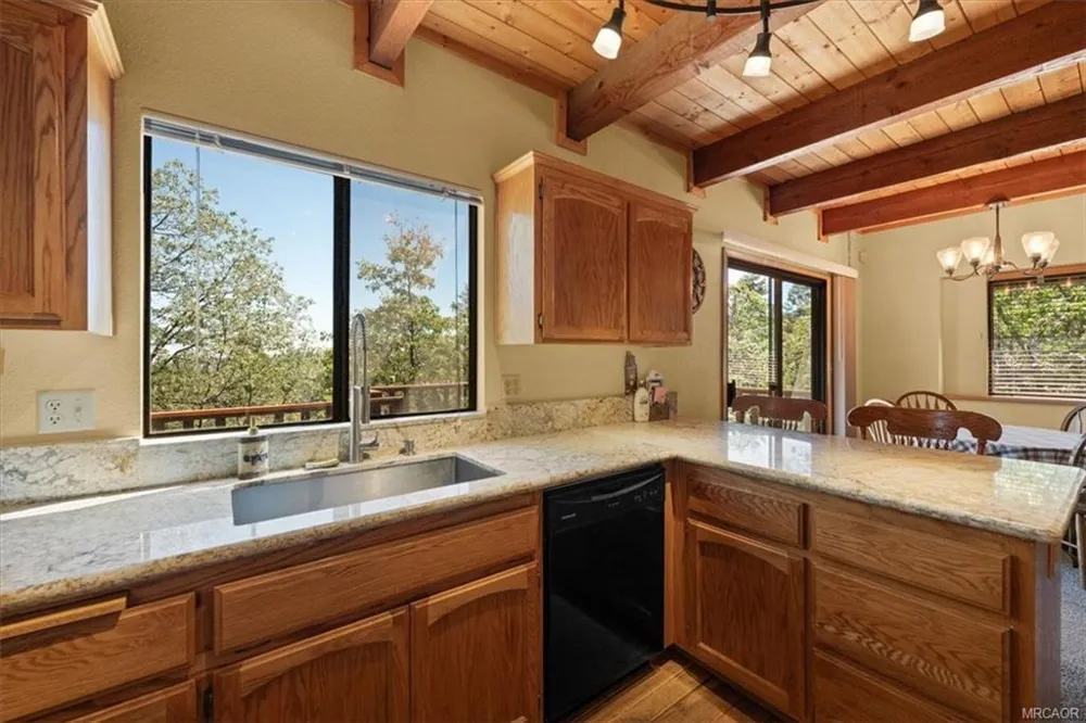 1550 Tuolumne Road Big Bear, CA 92314