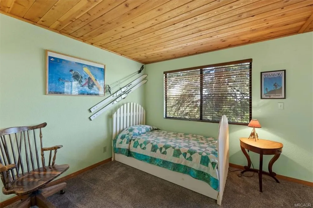 1550 Tuolumne Road Big Bear, CA 92314
