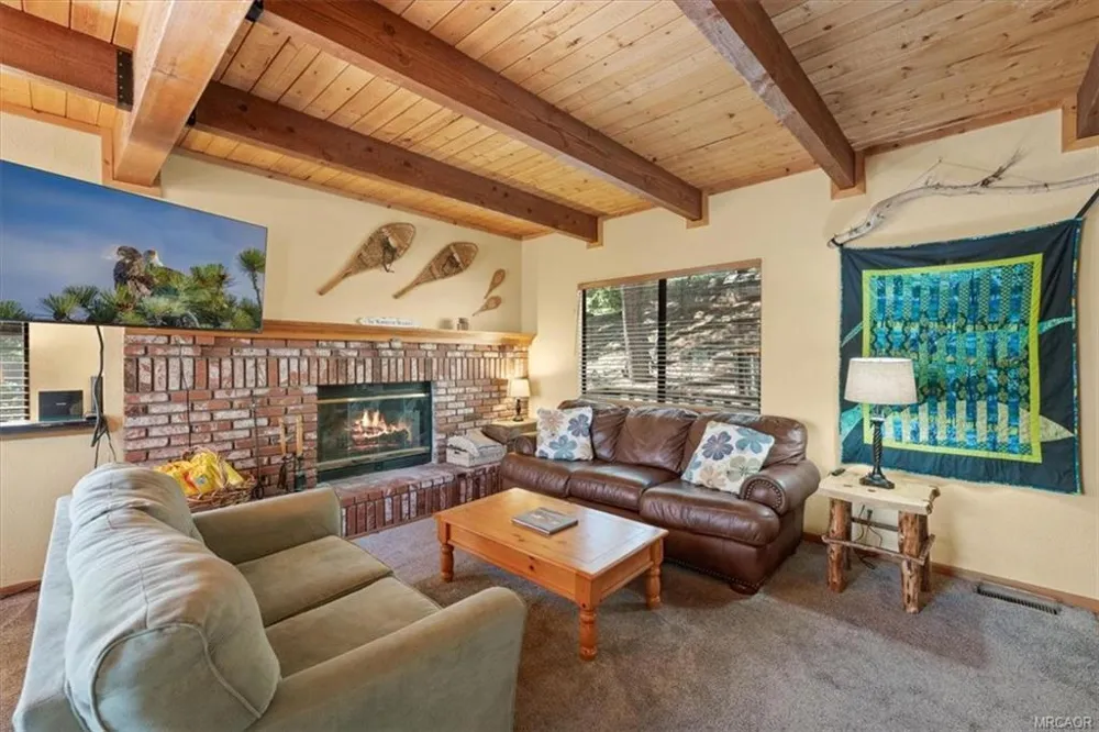 1550 Tuolumne Road Big Bear, CA 92314