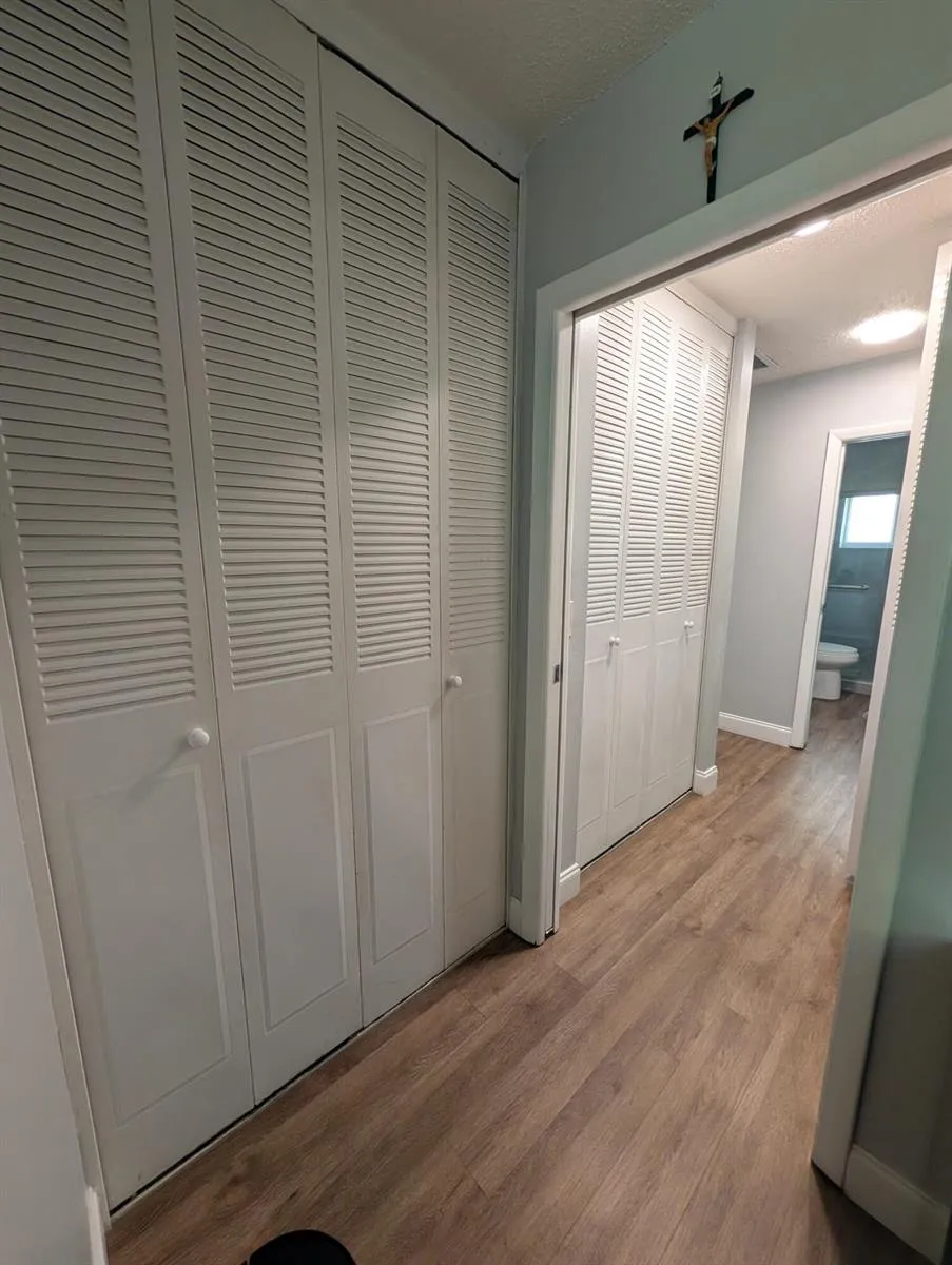 2671 Emory Drive E #B West Palm Beach, FL 33415