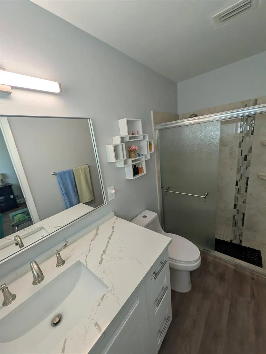 2671 Emory Drive E #B West Palm Beach, FL 33415