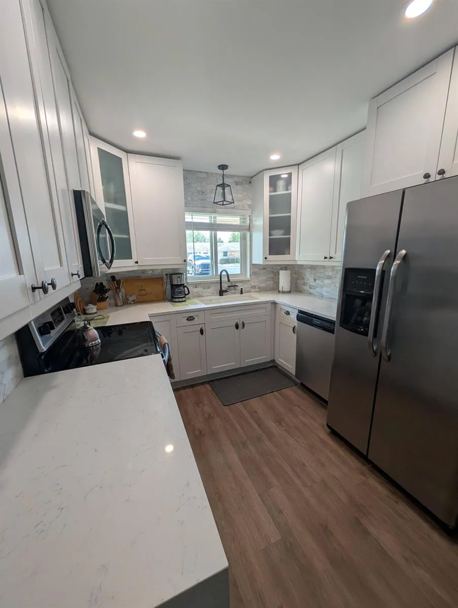 2671 Emory Drive E #B West Palm Beach, FL 33415