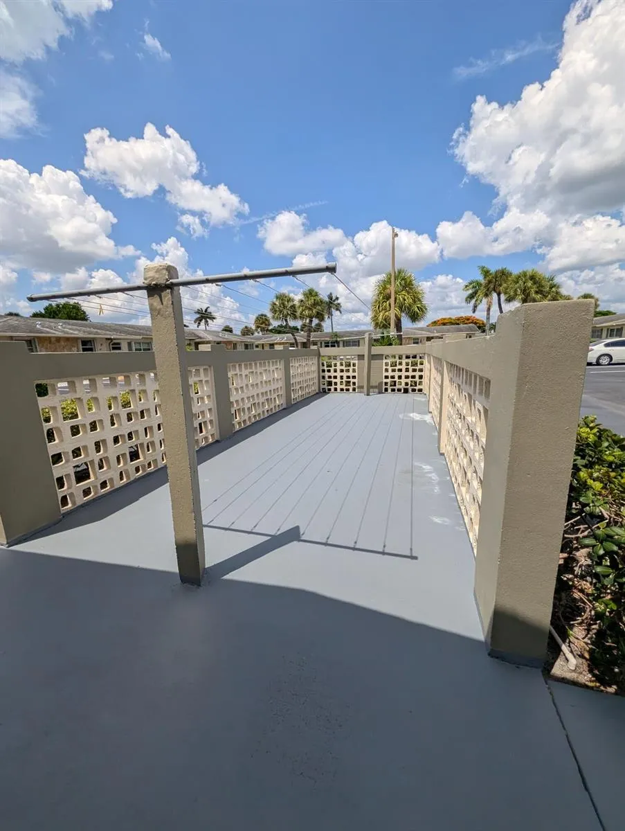 2671 Emory Drive E #B West Palm Beach, FL 33415