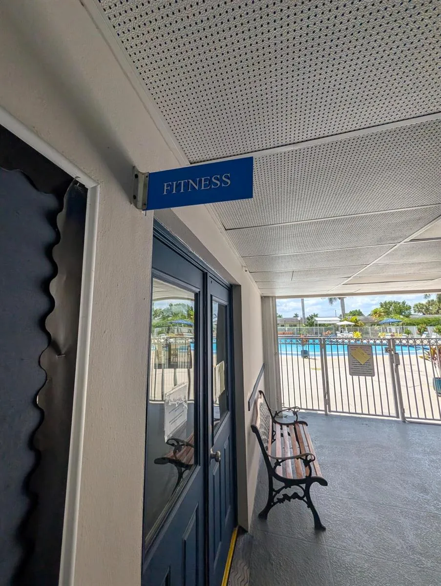 2671 Emory Drive E #B West Palm Beach, FL 33415