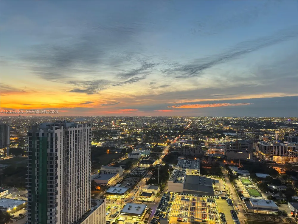 2020 Bayshore Dr #4104 Miami, FL 33137