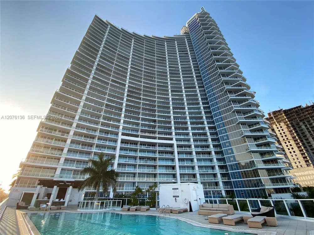 2020 Bayshore Dr #4104 Miami, FL 33137