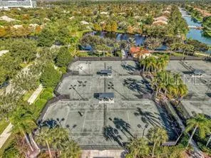 11932 LORENZA LANE Orlando, FL 32827