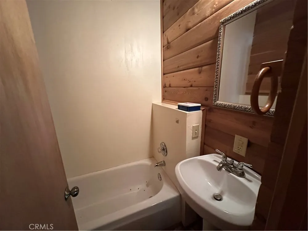 41267 Valley Of The Falls Drive Forest Falls, CA 92339