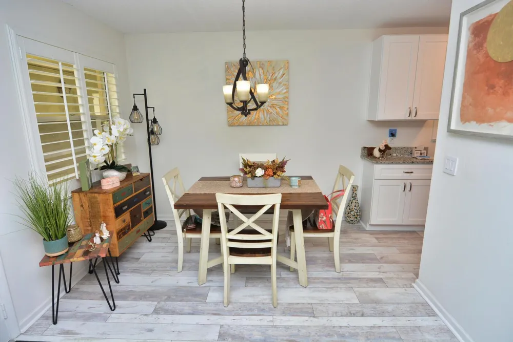 10 LAKE VISTA TRAIL #203 Port St. Lucie, FL 34952
