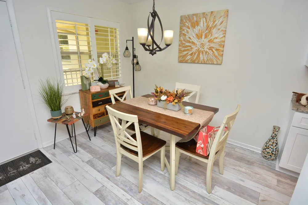 10 LAKE VISTA TRAIL #203 Port St. Lucie, FL 34952