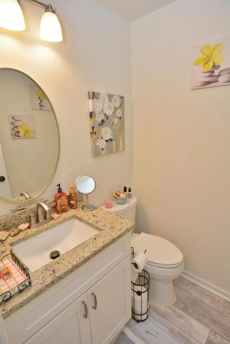 10 LAKE VISTA TRAIL #203 Port St. Lucie, FL 34952