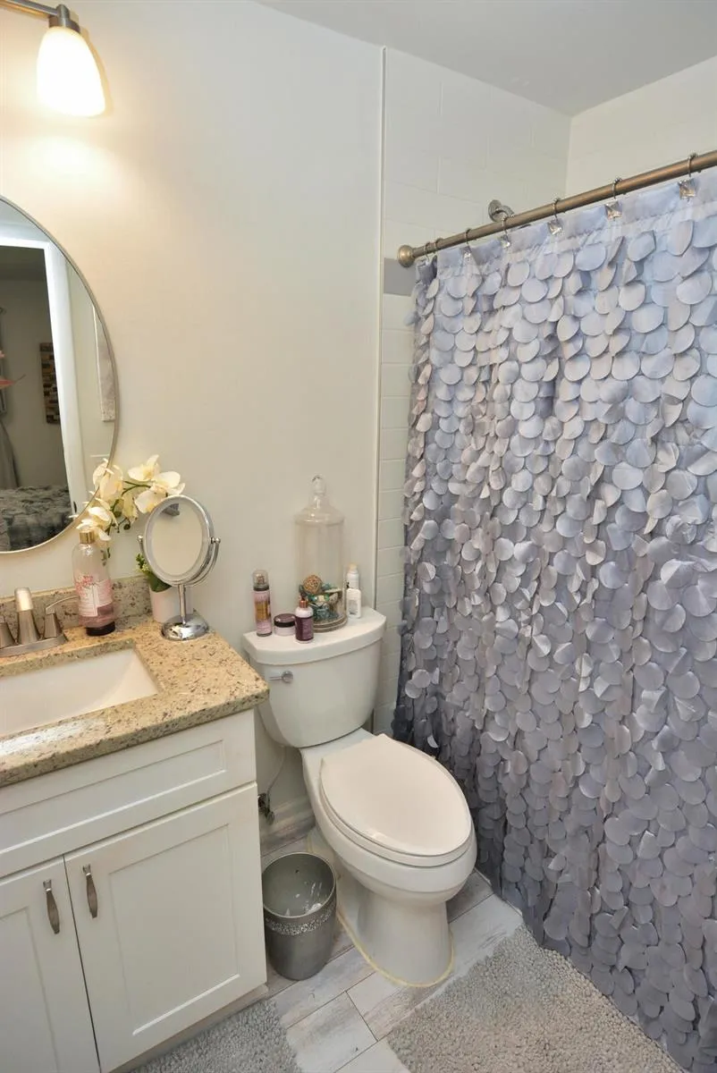 10 LAKE VISTA TRAIL #203 Port St. Lucie, FL 34952