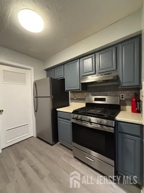 17 Deerberry Lane South Brunswick, NJ 08852
