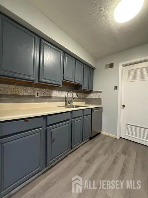 17 Deerberry Lane South Brunswick, NJ 08852