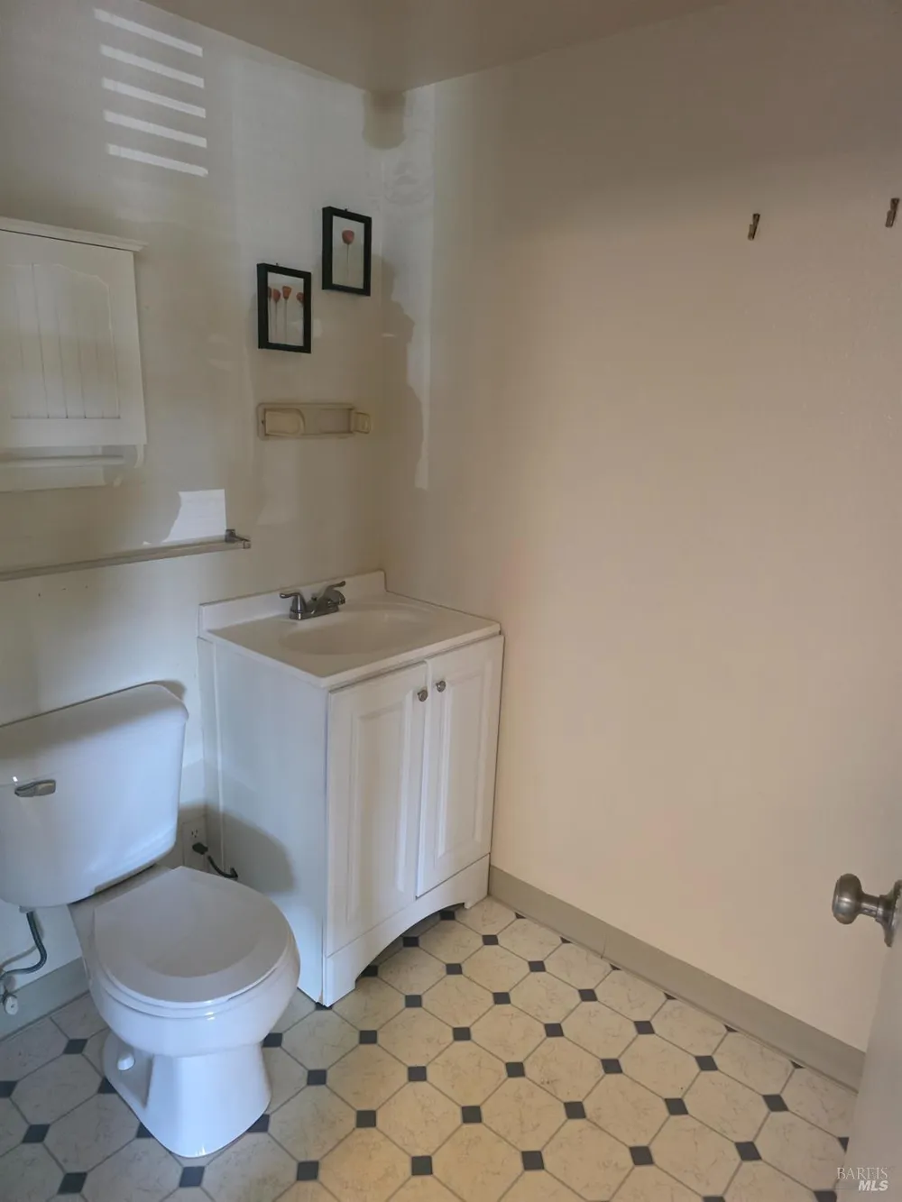 3367 Old California Way Napa, CA 94558