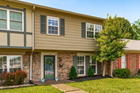 5600 Country Dr #164