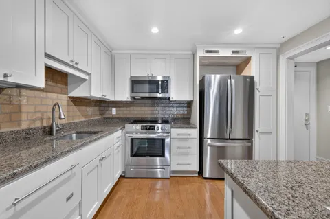 4215 Harding Pike #412