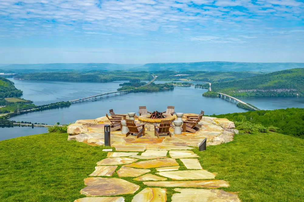 Birds Eye Way Guild, TN 37340