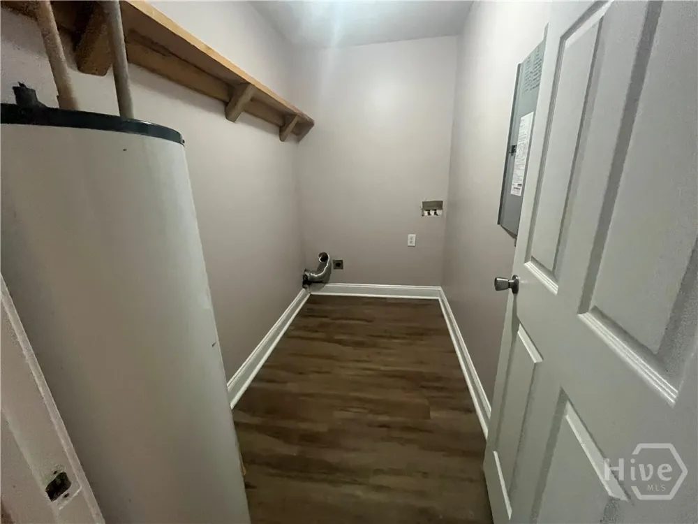 525 Rustwood Athens, GA 30606