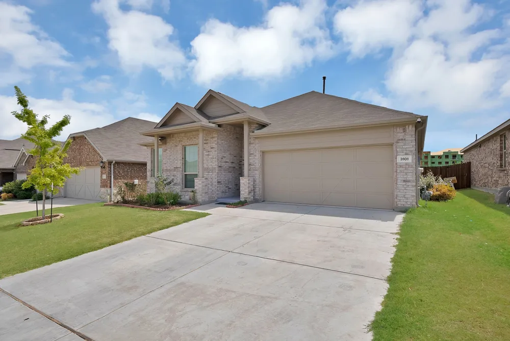 3101 Paruament Drive Denton, TX 76207