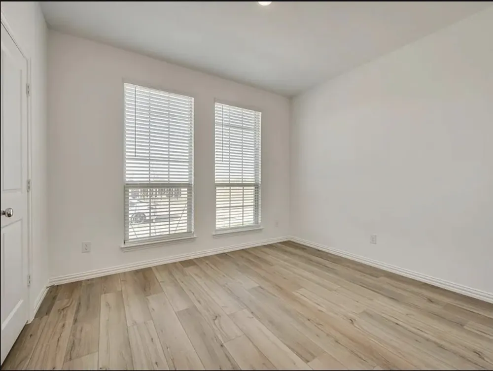 3101 Paruament Drive Denton, TX 76207