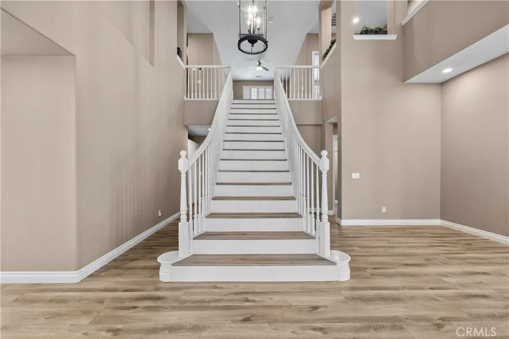 24027 Semillon Murrieta, CA 92562