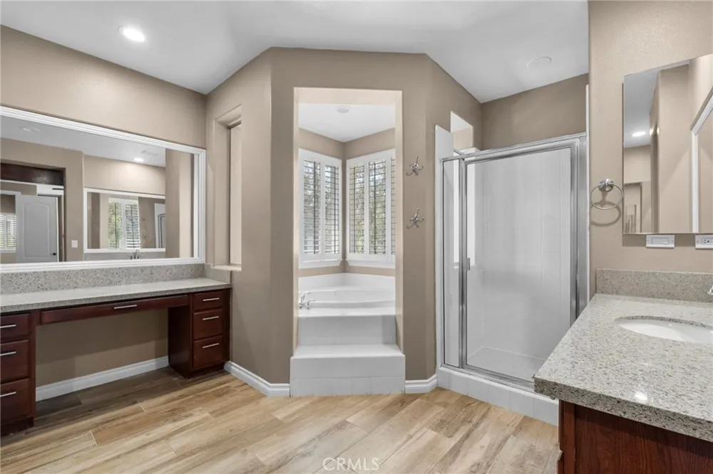 24027 Semillon Murrieta, CA 92562