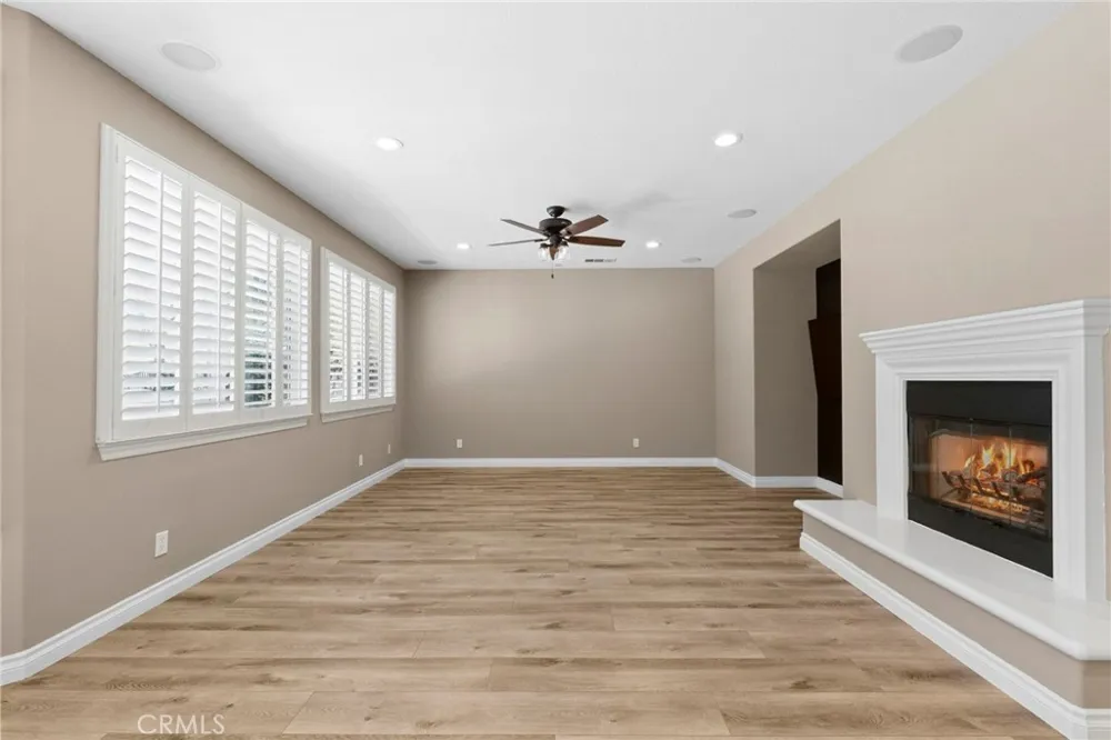 24027 Semillon Murrieta, CA 92562