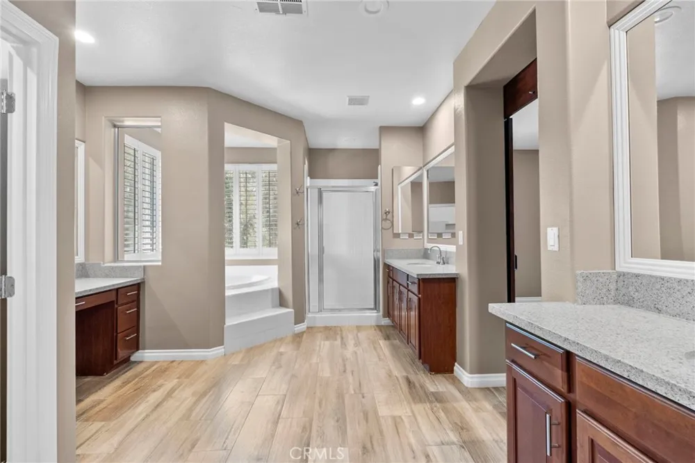 24027 Semillon Murrieta, CA 92562