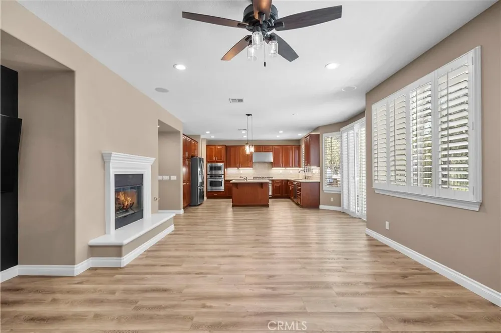 24027 Semillon Murrieta, CA 92562