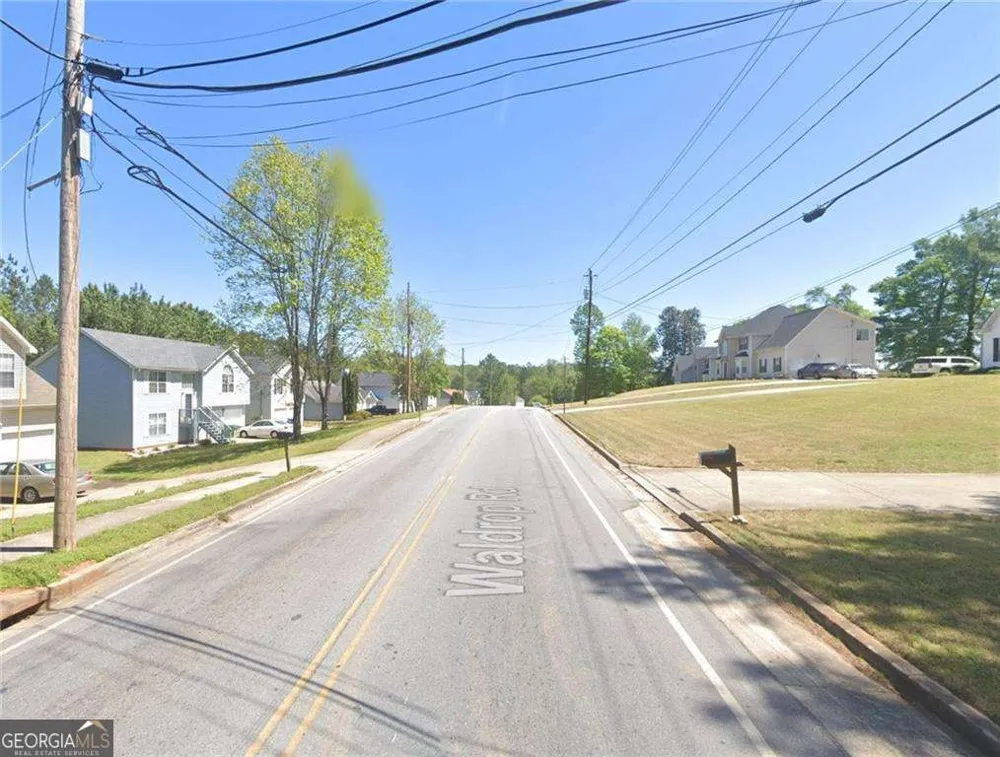 3622 Waldrop RD Decatur, GA 30034