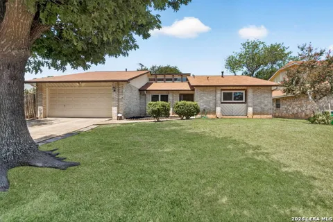 1031 BAY HORSE DR