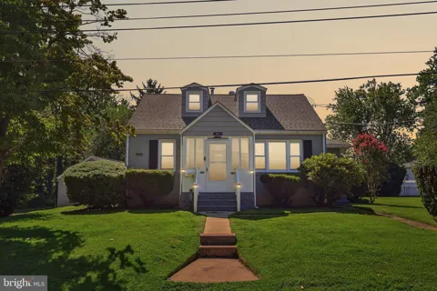 21 IDA AVENUE