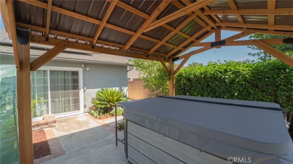 6050 E Malton Avenue Simi Valley, CA 93063