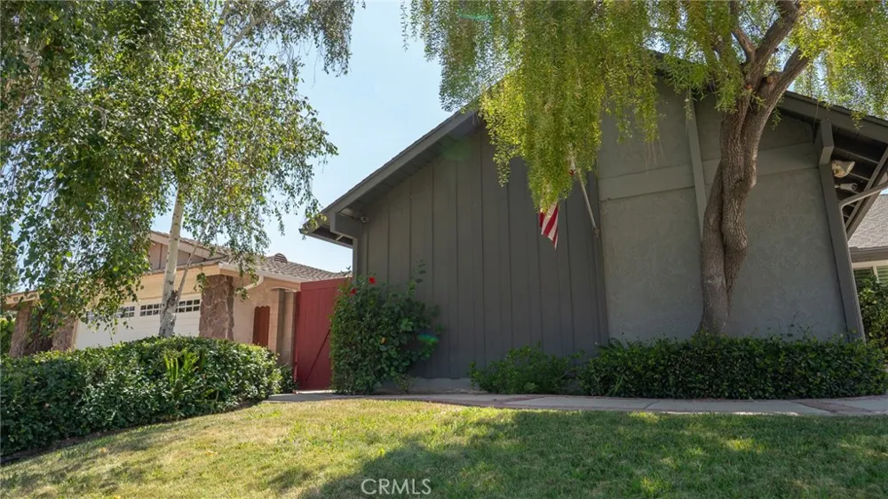 6050 E Malton Avenue Simi Valley, CA 93063