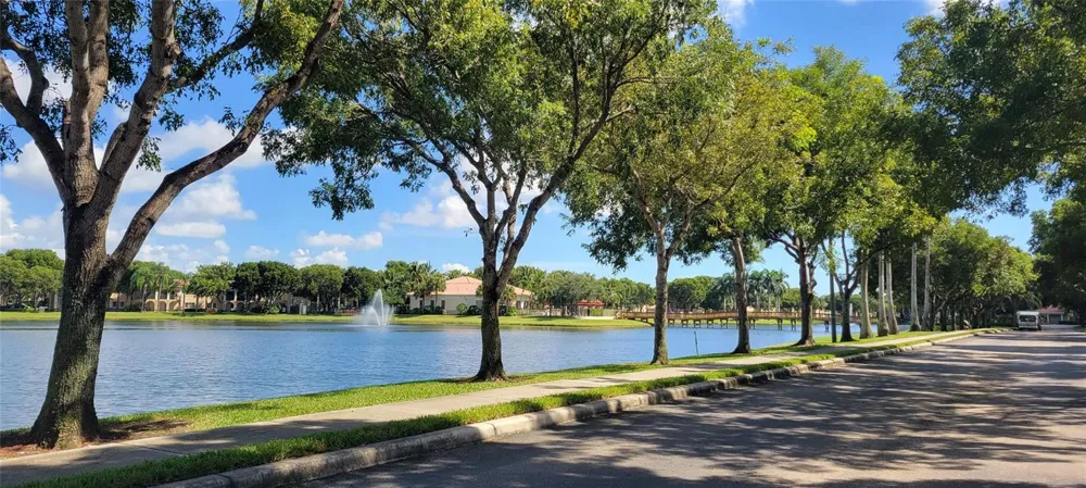 2496 CENTERGATE DRIVE #203 Miramar, FL 33025