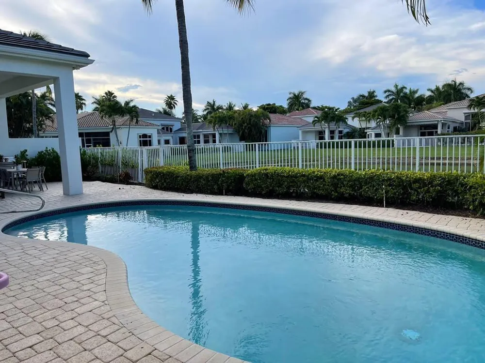 6655 Bristol Lake S Delray Beach, FL 33446