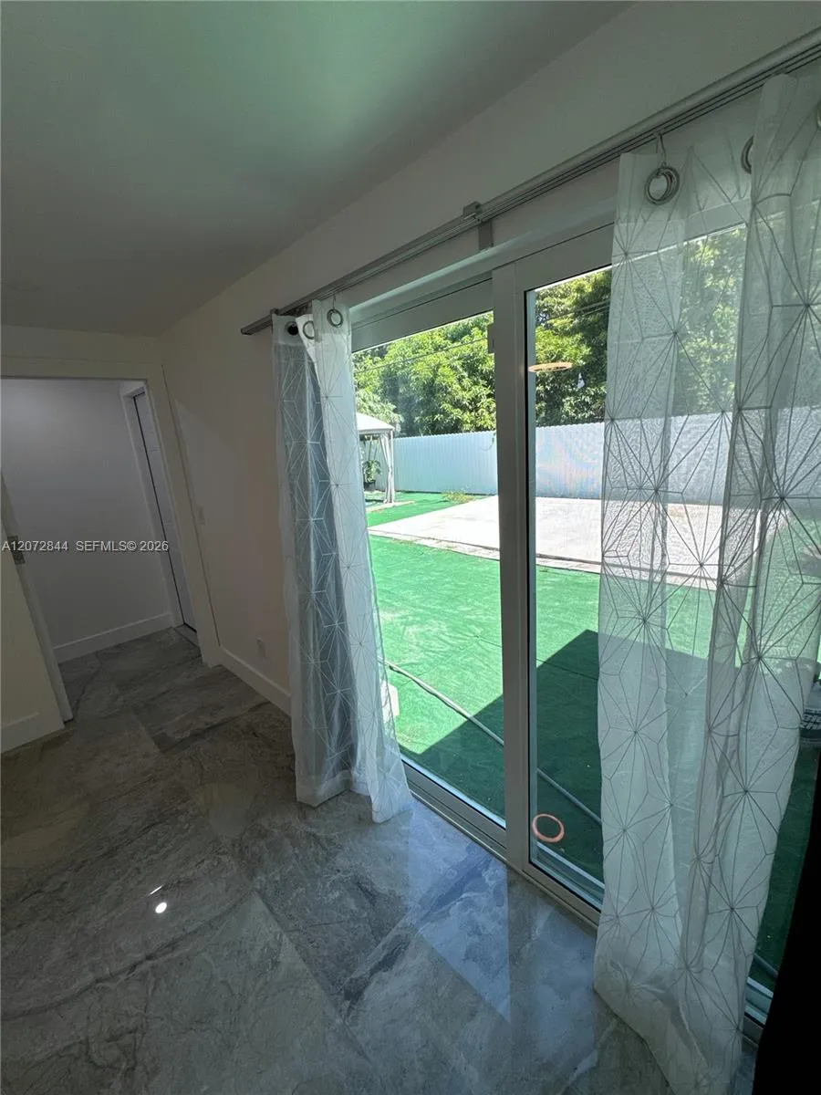 5500 NW 178th Ter Miami Gardens, FL 33055
